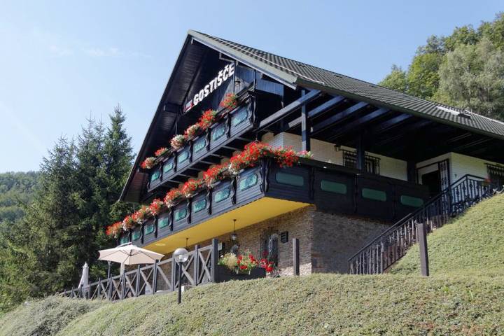 Maison d’hôte pour 4 personnes, avec vue et jardin