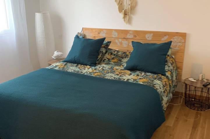 Location de vacances pour 6 personnes, avec piscine à Roaillan - 4