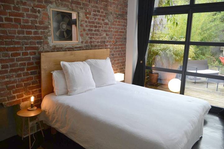 Chambre d’hôte pour 2 personnes, avec Terrasse et Jardin à Roubaix