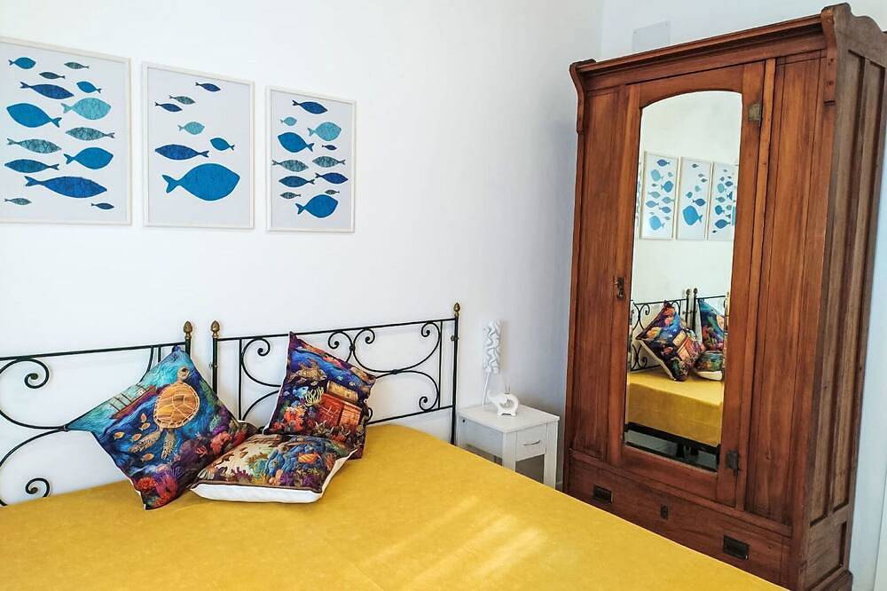 Entire apartment, Nice apartment for 4 people with A/C, Wifi, Tv and balcony in Terracina, Agro Pontino