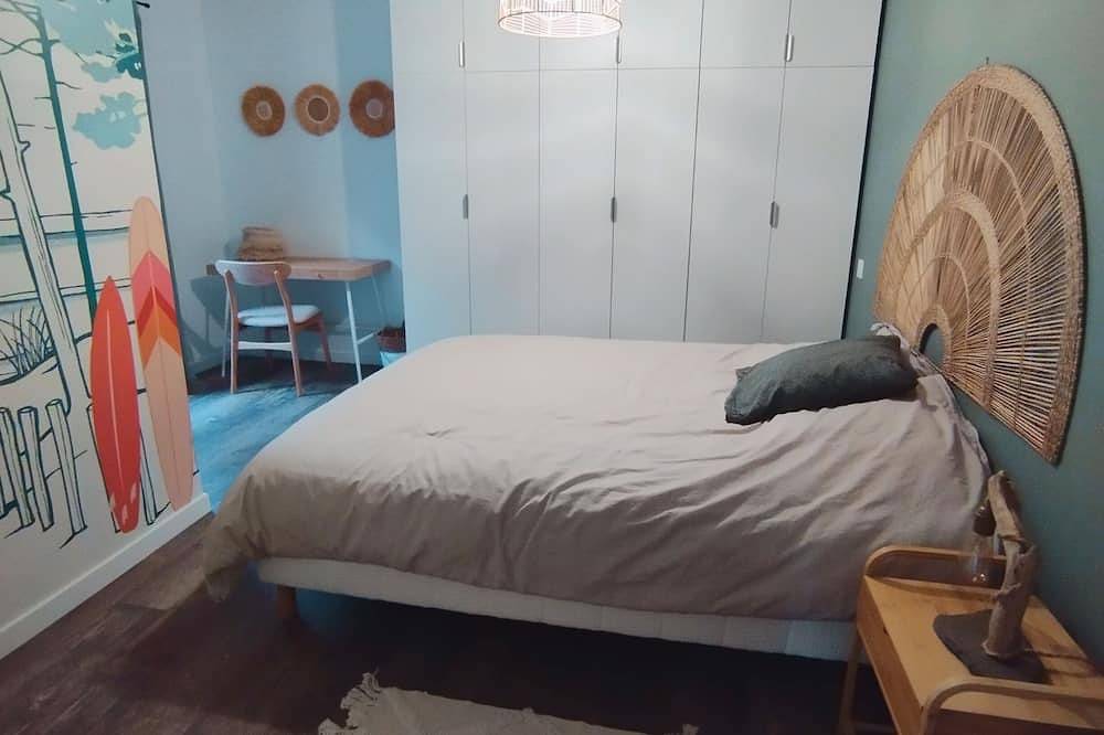 Villa de Charme, Neuve, Centre de Maubuisson, 200m du Lac, Terrain de Pétanque in Maubuisson, Carcans