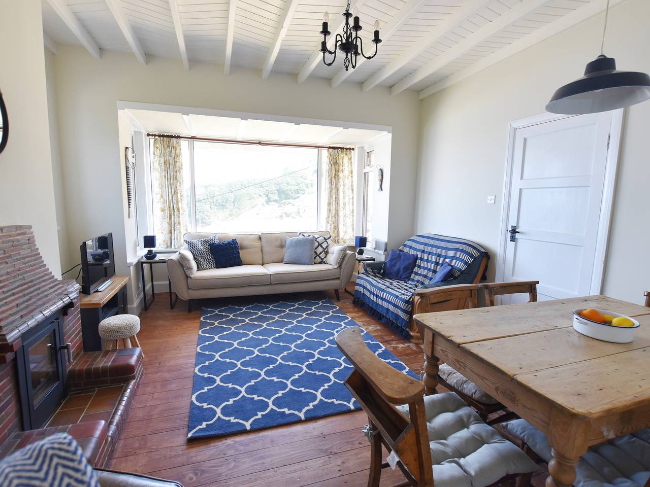 Delyn Aur in Penbryn, Tresaith