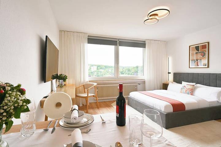 Ganze Wohnung, Beautiful 1-Bedroom apartment with fully Kitchen near University and Downtown in Wuppertal, Bergisches Land