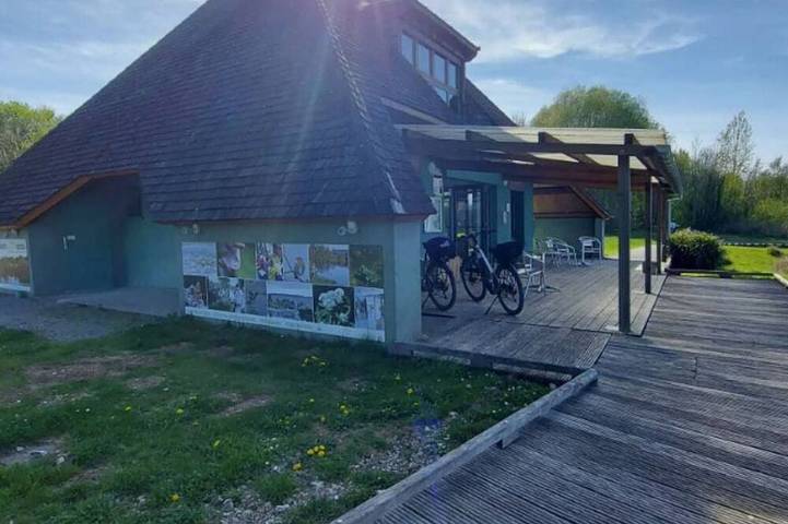 Mobil home pour 4 personnes dans Long - 4