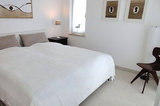 Ganze Wohnung, Ferienwohnung mit Boddenblick, direkt am Ahrenshooper Hafen in Althagen, Ahrenshoop