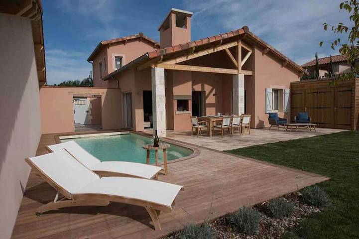 Villa pour 6 personnes, avec jardin et terrasse dans le Tarn