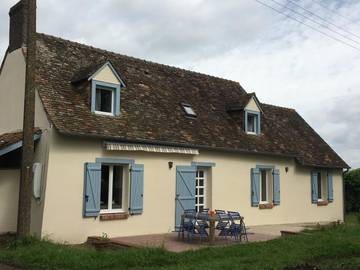 Gîte pour 13 personnes, avec jardin à Teloché