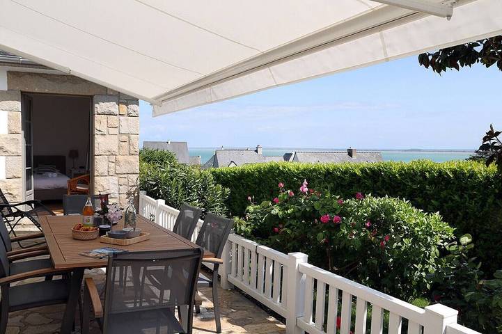 Villa pour 8 personnes, avec terrasse et jardin