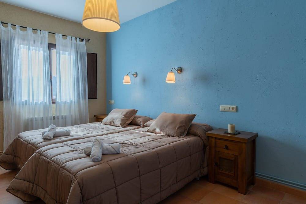 Casa Rural El Abuelo Luis para 8 personas in Molinicos, Sierra de Alcaraz