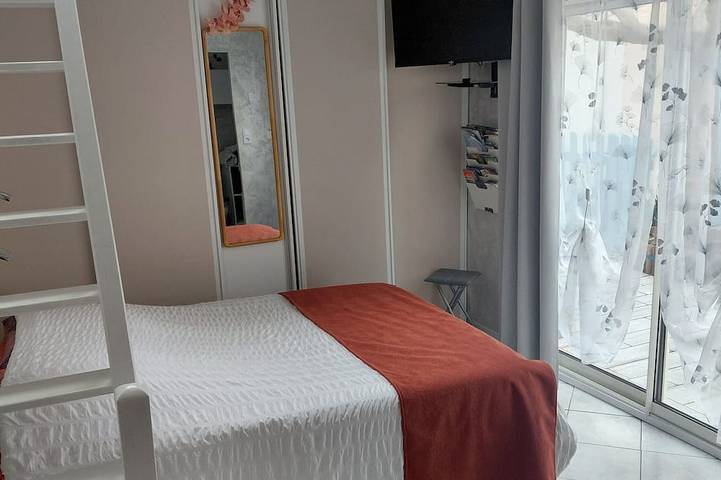Chambre d’hôte pour 3 personnes, avec jardin à Perpignan