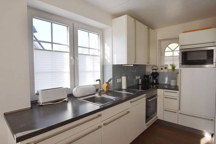 Ferienhaus für 7 Personen, mit Garten und Sauna sowie Balkon in Tinnum - 4