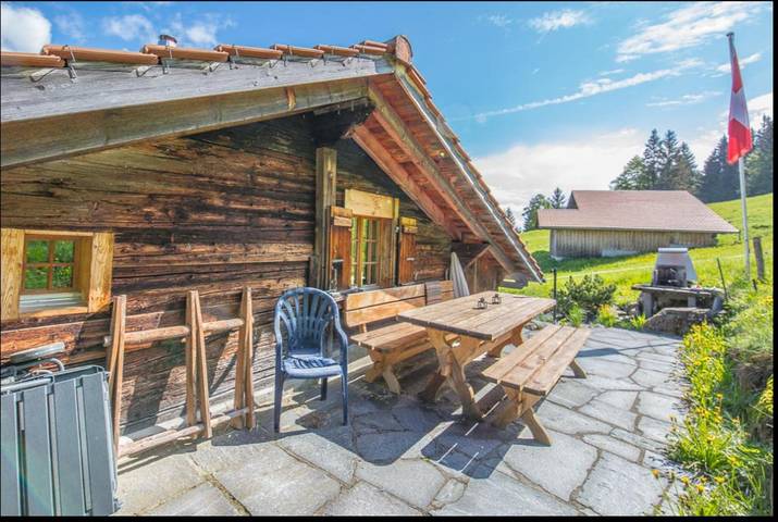 Location de vacances pour 2 personnes, avec vue et jardin dans Axalp - 3