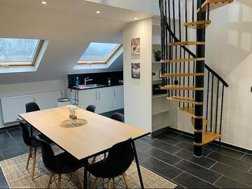 Gîte pour 6 personnes, avec vue et balcon à Esch-sur-Alzette