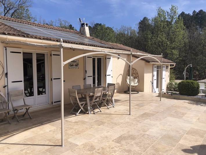 Chambre d’hôte pour 4 personnes, avec piscine et jardin dans le Var - 4