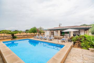 Villa in el Vilà, Pollença für 6 