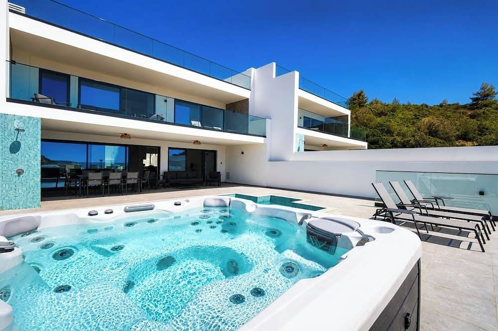 Ferienhaus für 8 Personen in Salema, Naturpark Südwest-Alentejo und Costa Vicentina