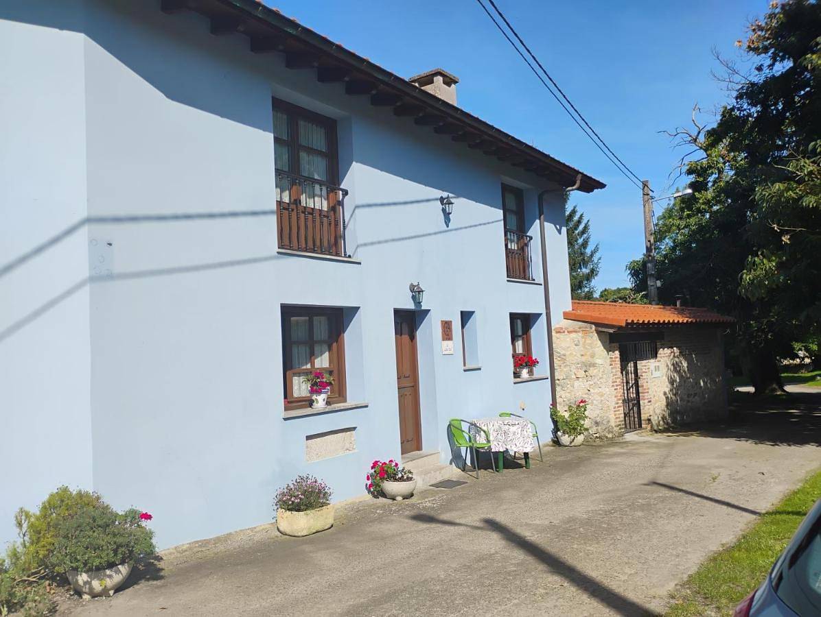 Casa Rural Casa Azul in Villahormes, Llanes