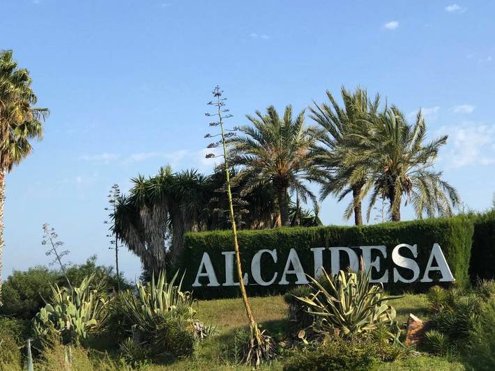 Apartamento para 4 personas, con Jacuzzi y Terraza además de Jardín y Piscina en La Alcaidesa