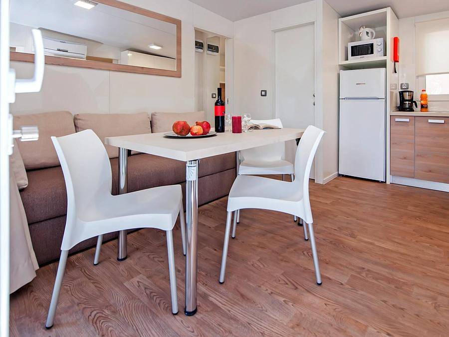 Camping Porton Nature Hideouts - Stacaravan 6 personen - Mobile-home | Comfort | 3 slaapkamers | 6 pers | Verhoogd terras | 2 badkamers | Airconditioning | Tv in Rovinj Riviera, Rovinj
