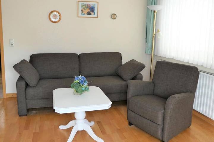 Ganze Wohnung, Jordan - Fw Og - Allergikerfreundliche Ferienwohnung mit Balkon in Wyk auf Föhr, in Wyk auf Föhr (Stadt), Wyk auf Föhr