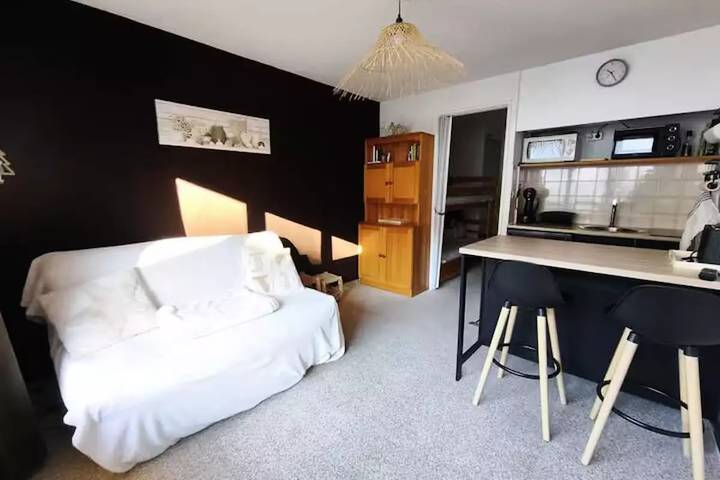 Gîte pour 4 personnes, avec balcon à Enchastrayes - 2