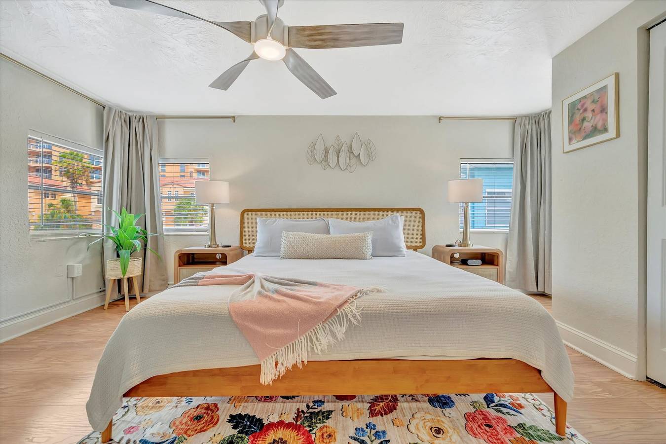 Apartamento entero, Watch the dolphins  Waterview  2-bed  Heated pool in Clearwater Beach, Clearwater