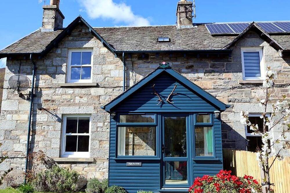 Eine traditionelle viktorianische Villa in Kinloch Rannoch in Perthshire