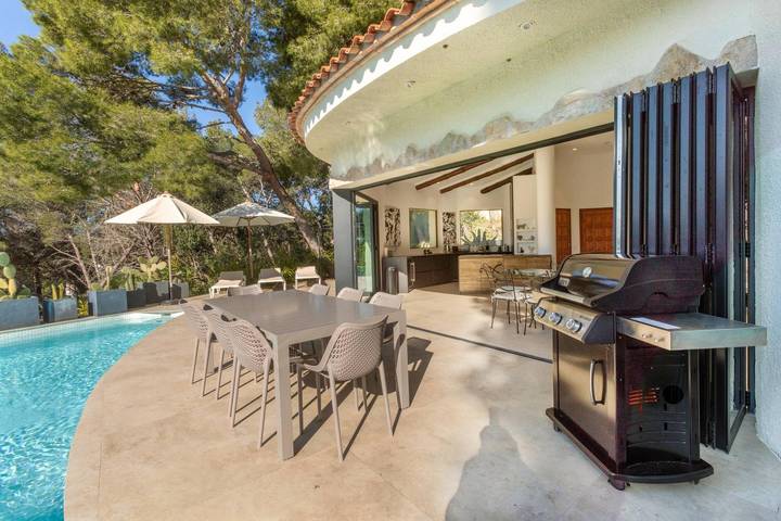 Chalet para 12 personas, con terraza y jardín en Cataluña - 4