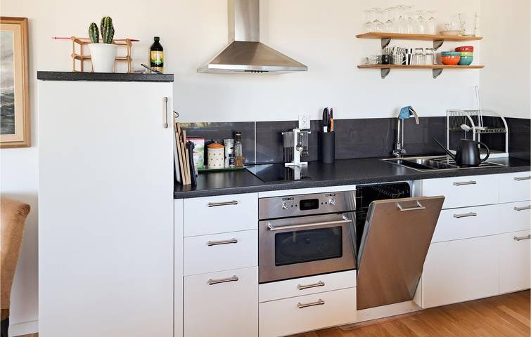 Ferienwohnung für 4 Personen, mit Garten und Terrasse in Tjörn - 4