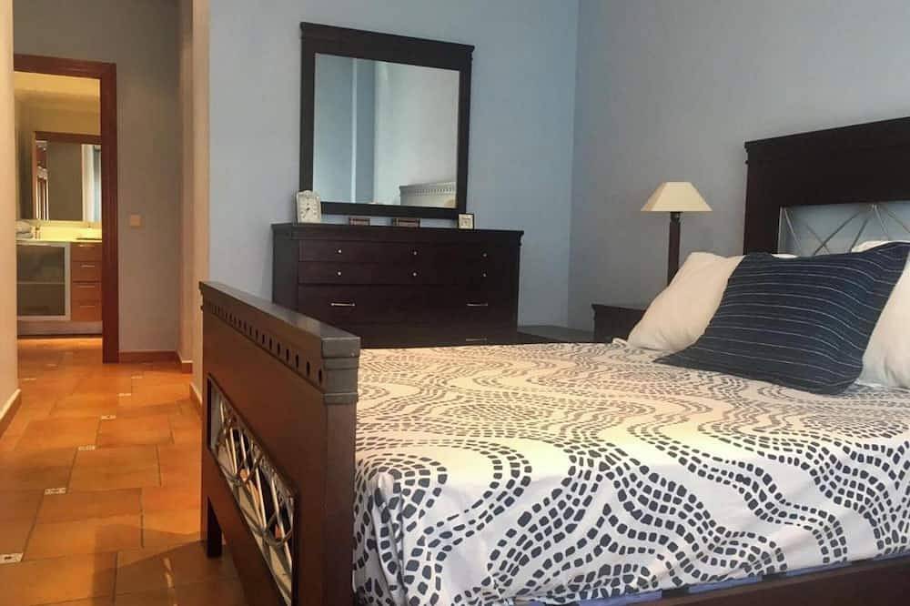 Homerez - Luxuriöse Villa in Arcas, privater Pool in Arcas del Villar, Cuenca Provinz