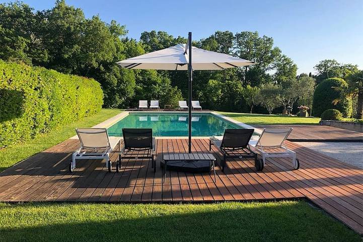 Chambre d’hôte pour 5 personnes, avec jardin et piscine