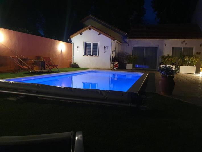 Chambre d’hôte pour 2 personnes, avec jardin ainsi que vue et piscine dans Salin-de-Giraud - 4