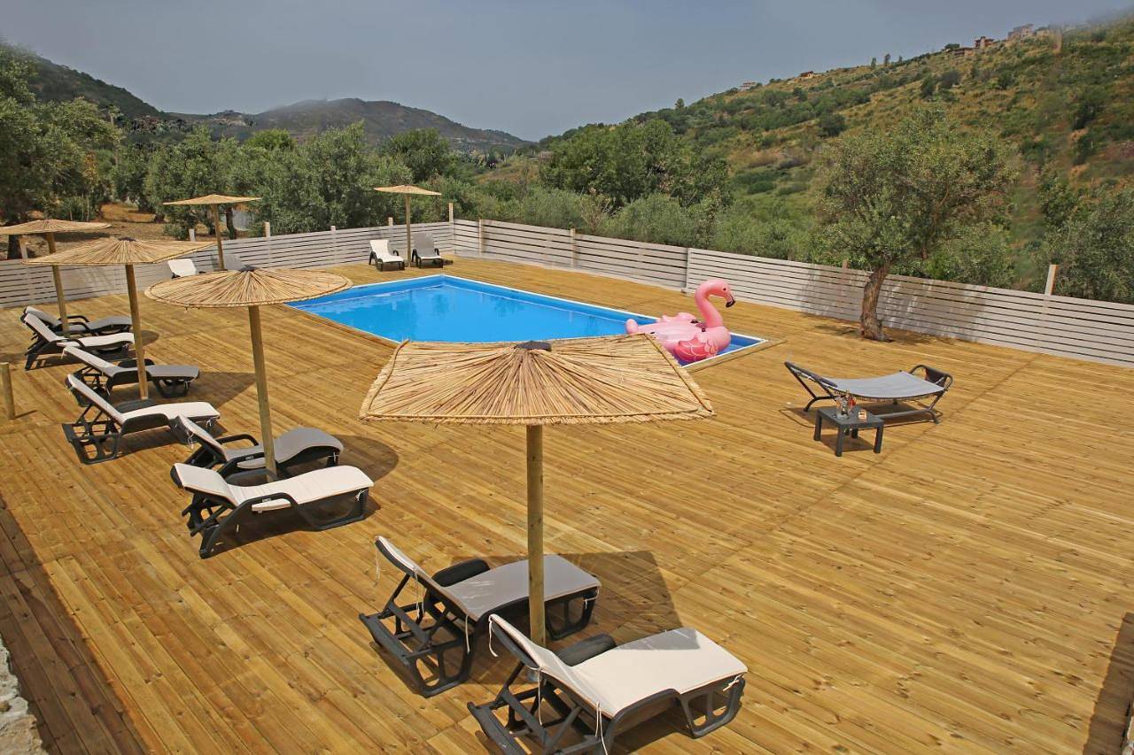 Apartment with Balcony in Laureana Cilento, Cilento Coast