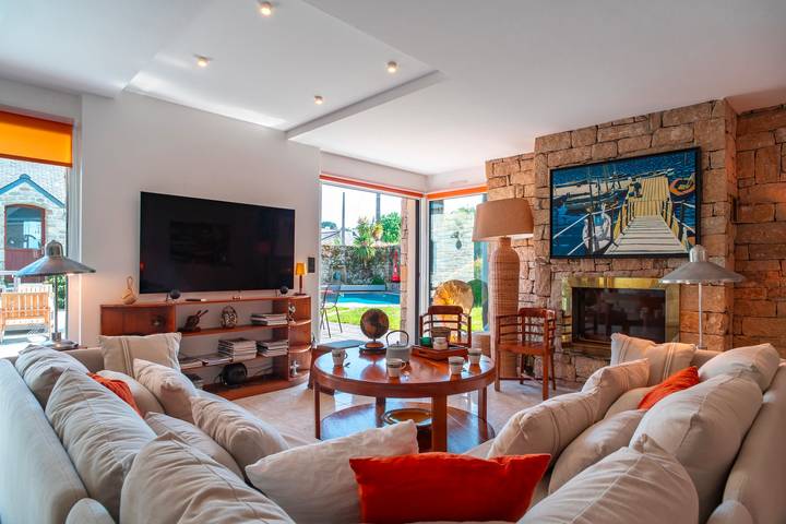 Location de vacances pour 10 personnes, avec terrasse ainsi que piscine et jardin à La Trinité-sur-Mer - 4