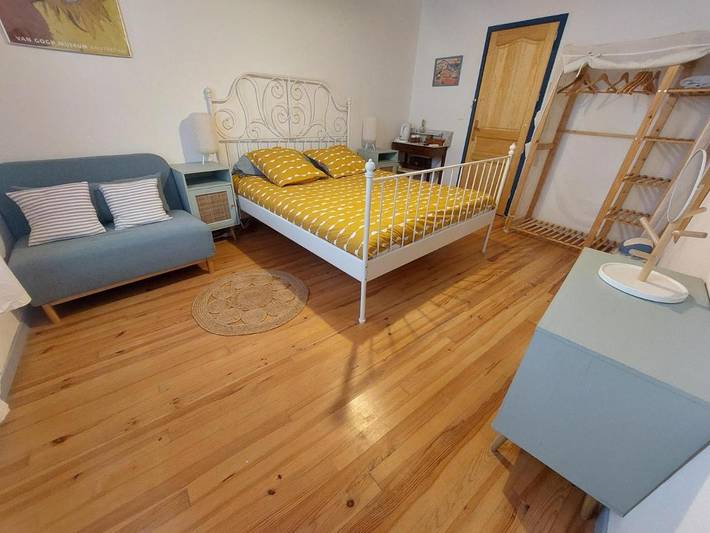 Chambre d’hôte pour 3 personnes, avec jardin