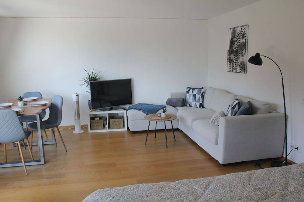 Ganze Wohnung, Seesicht 20min zur Cloy Pier crash landing on you\n\n in Spiez, Thunersee