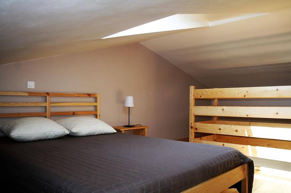 Geheel appartement, Idéal Vacances en Famille ! Villa Avec Piscine à Coté des Cascade de Sillans in Sillans-la-Cascade, Brignoles region