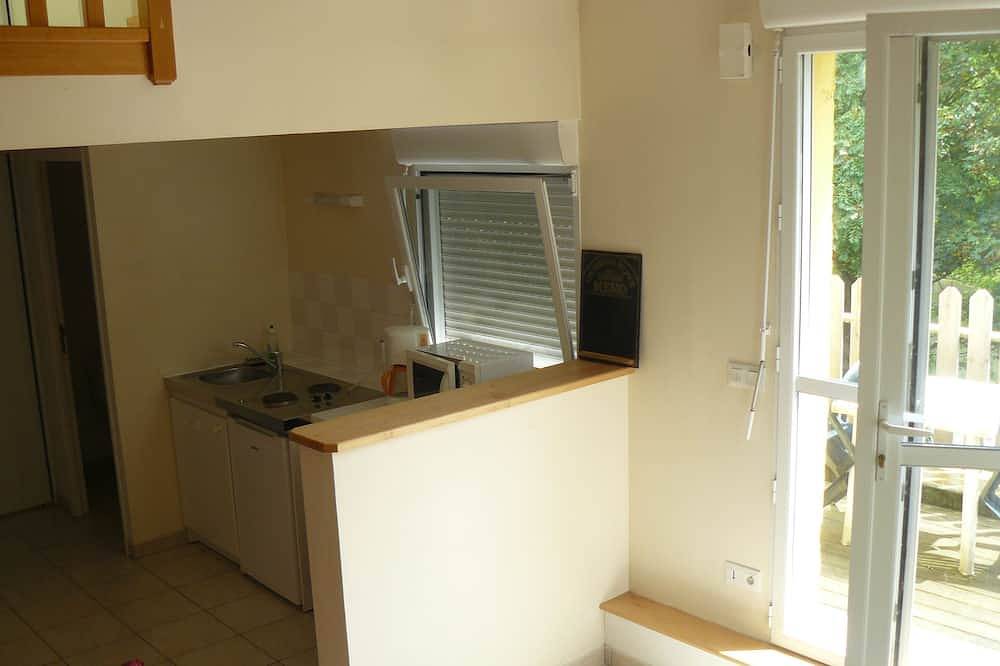 Appartement entier, Appartement avec situation idéale pour visiter la Bretagne, randonner.... in Saint-Brieuc, Côte de Goëlo