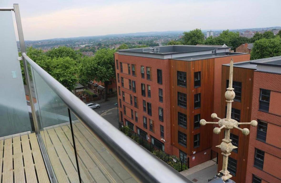 Apartamento entero, Relájese en un espacio elegante con balcón. in Nottingham, Midlands del Este