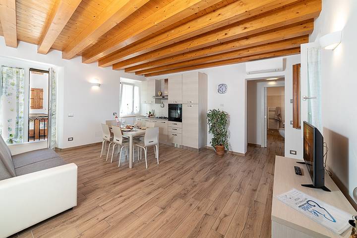 Location de vacances pour 4 personnes, avec vue à Bardolino - 2