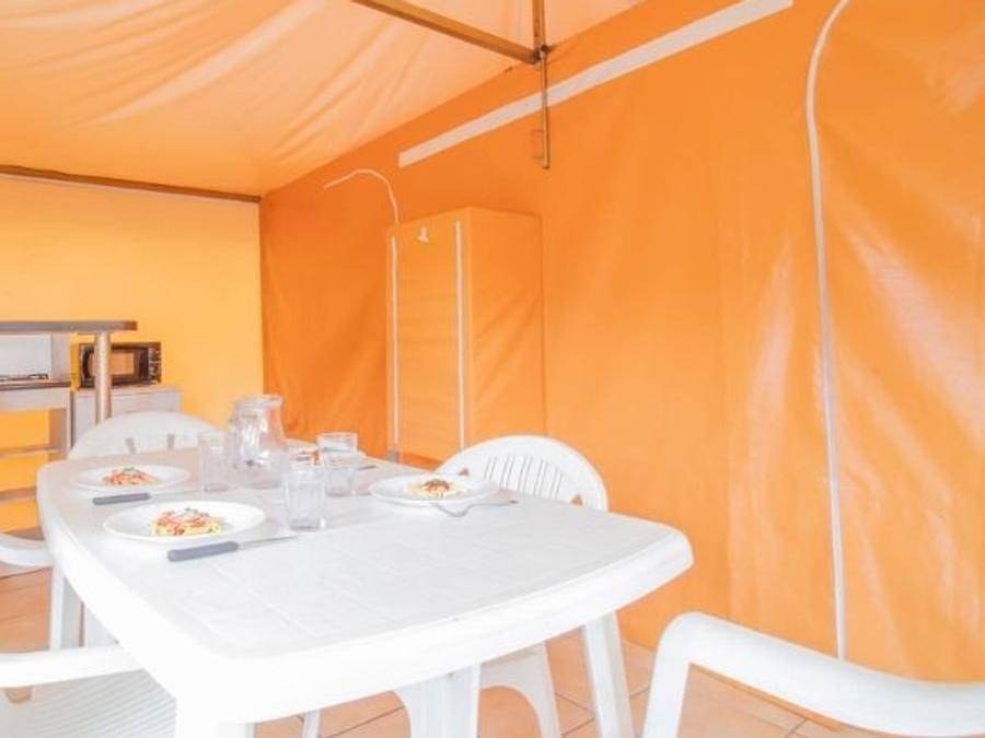 Camping Les Pins d'Oléron - Zelt 4 personen - Zelt Antigua 4 Personen in Le Grand-Village-Plage, Côte de Beauté