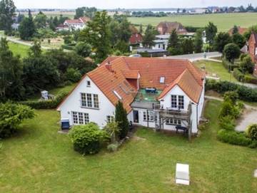 Ferienwohnung für 2 Personen, mit Balkon und Ausblick sowie Garten, kinderfreundlich auf Insel Poel