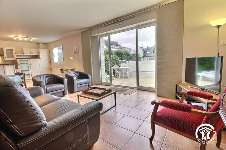 Gîte pour 4 personnes, avec terrasse à Étel - 4