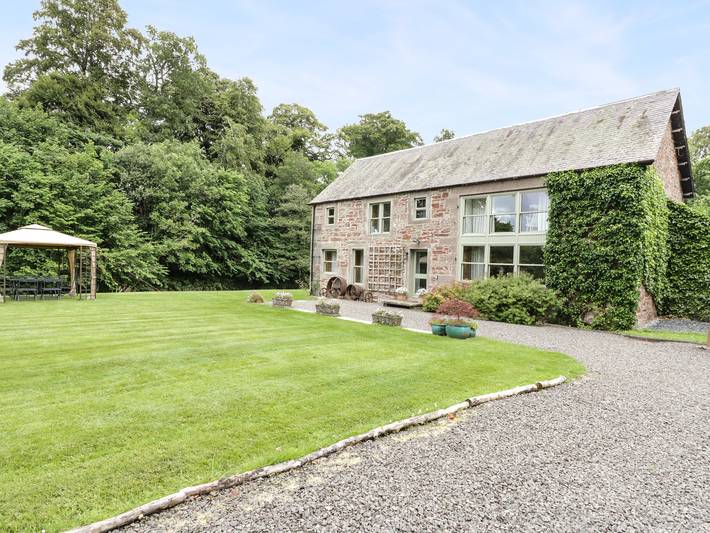 Cottage for 8 people, with Garden and View in Perthshire