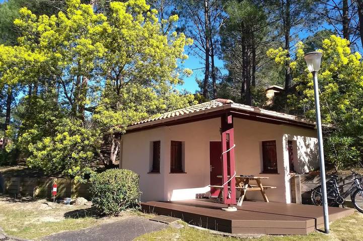 Casa de vacaciones para 4 personas, con terraza y piscina - 1