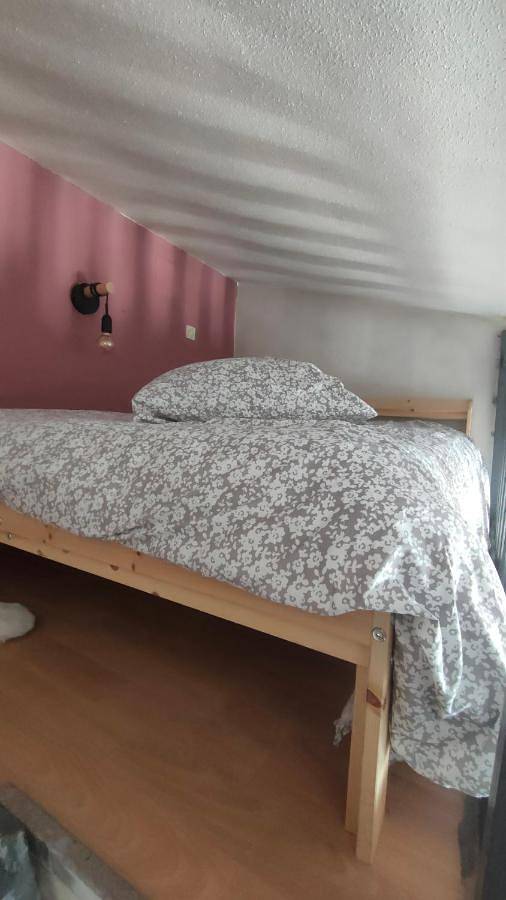 Gîte pour 4 personnes, avec terrasse à Riom - 4