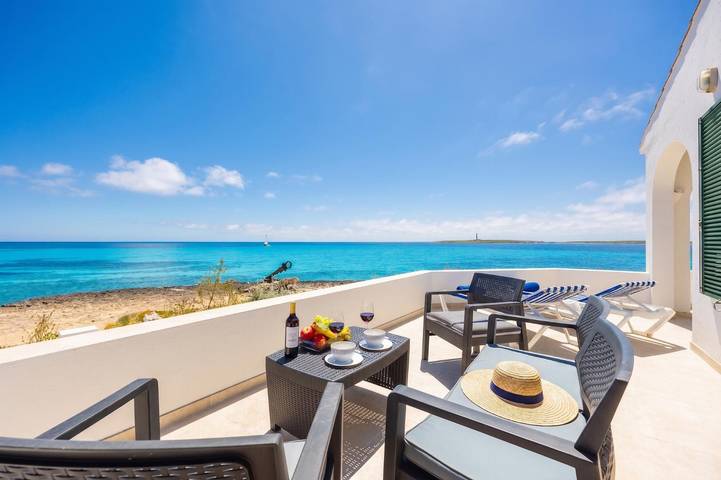 Casa rural para 6 personas, con Vistas al mar y Terraza en las Islas Baleares - 4