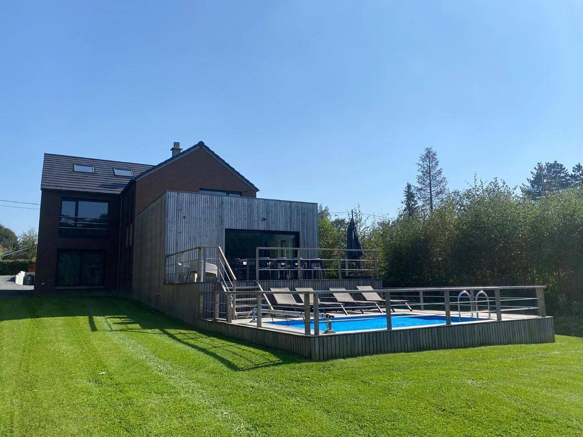 La villa M in Jalhay, Lüttich und Umgebung