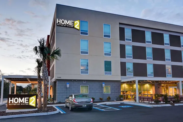 Hotel para 6 personas, con piscina - 1