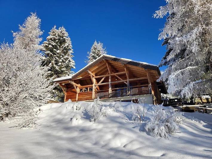 Gîte pour 5 personnes, avec jacuzzi et balcon ainsi que piscine et jardin à Lullin - 2